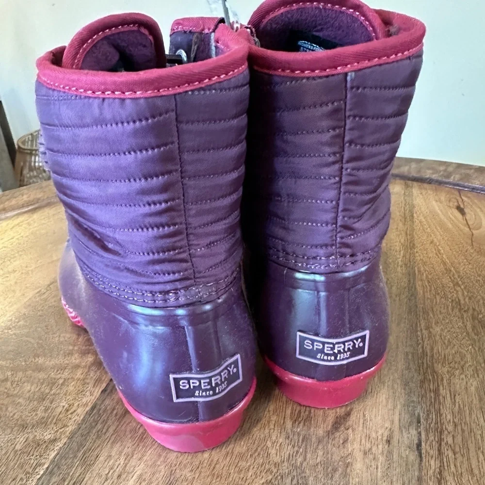 Sperry Womens Saltwater Puff Duck Boots Quilted Lace Up Pink Purple Size 7.5